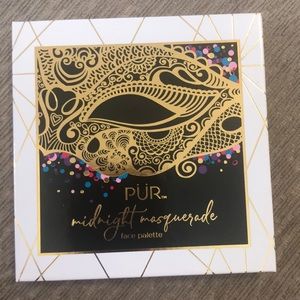 Pur cosmetics eyeshadow pallet